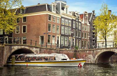 Amsterdam canal cruise